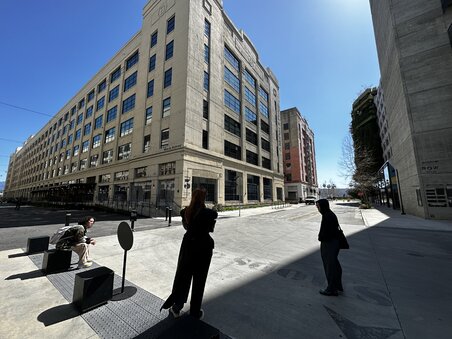 Enlarge photo 3