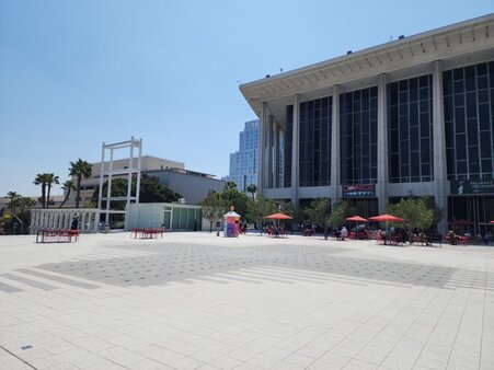 Enlarge photo 23