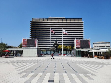 Enlarge photo 21