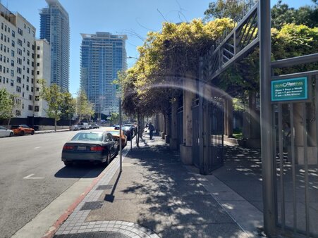 Enlarge photo 4