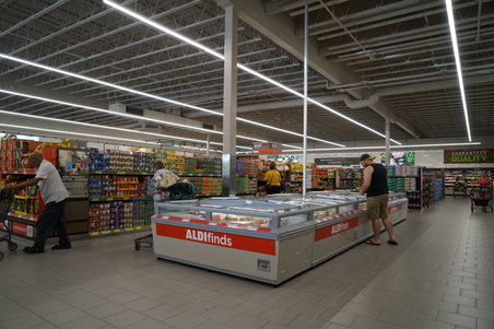 Enlarge photo 46
