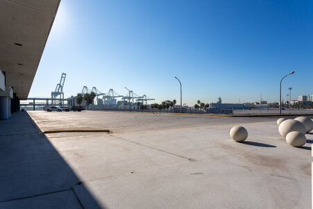 Enlarge photo 88