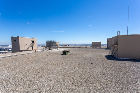 Enlarge photo 18