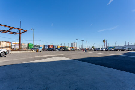 Enlarge photo 2