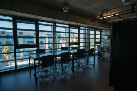 Enlarge photo 46