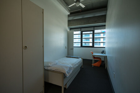 Enlarge photo 38