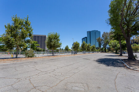 Enlarge photo 55