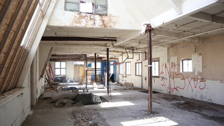 Enlarge photo 29