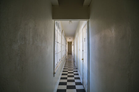 Enlarge photo 16