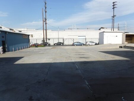 Enlarge photo 25