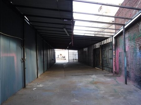 Enlarge photo 22
