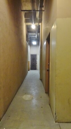 Enlarge photo 129