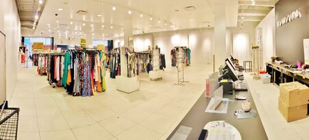 Enlarge photo 98