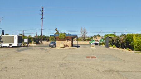 Enlarge photo 19