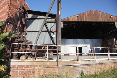Enlarge photo 37