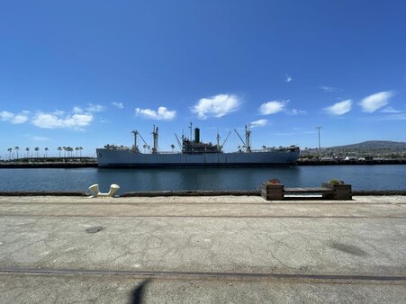 Enlarge photo 33