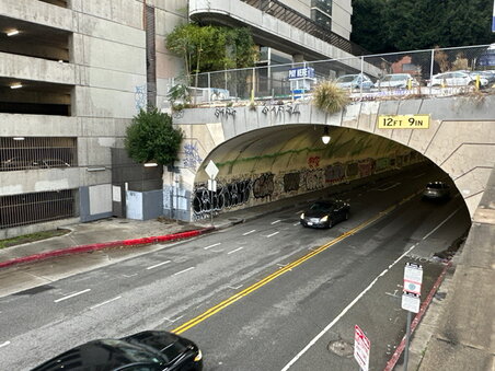 Enlarge photo 32