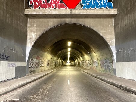 Enlarge photo 16