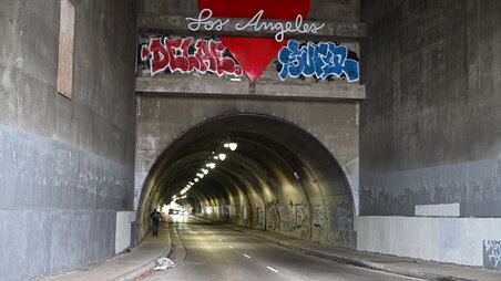 Enlarge photo 24
