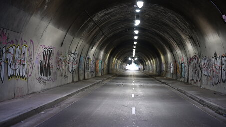 Enlarge photo 22