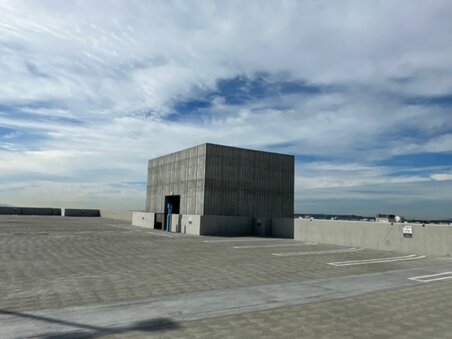 Enlarge photo 17