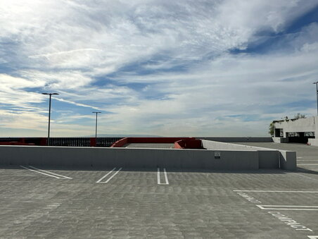 Enlarge photo 58