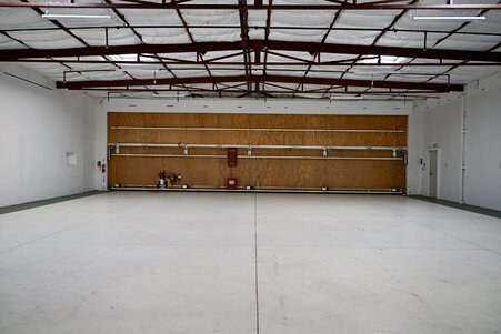 Enlarge photo 13