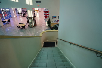 Enlarge photo 32