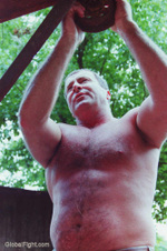 Enlarge photo 189