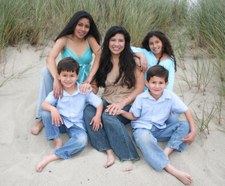 Magdaleno Family 2006