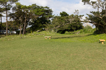 Enlarge photo 19