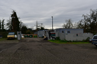 Enlarge photo 176