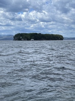 Enlarge photo 152