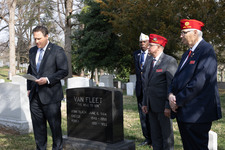 Enlarge photo 29