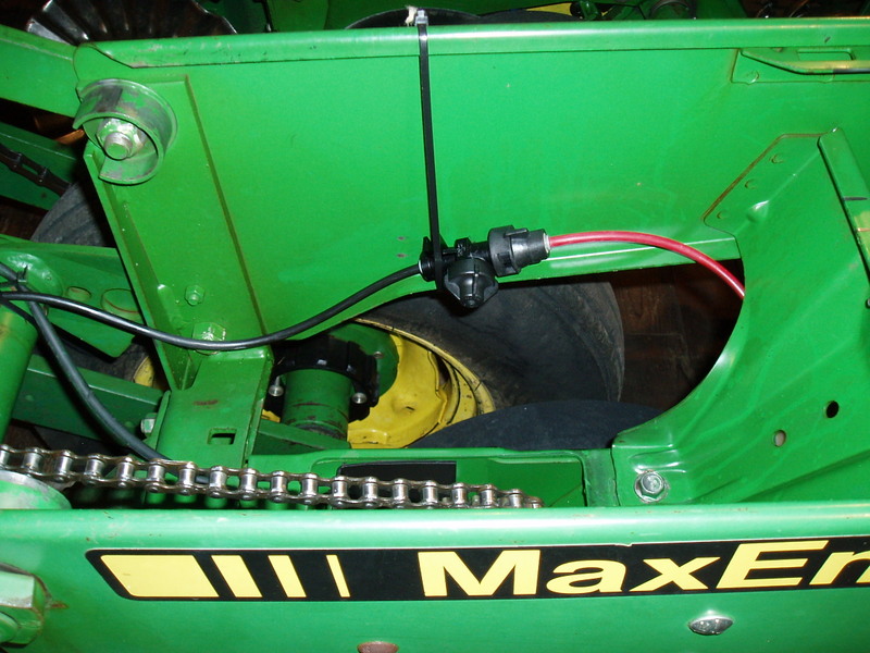 Viewing a thread JD 7000 drive chain disconnects