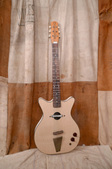 Danelectro COnvertible 1960's Brown 2