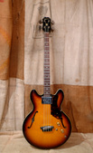 Epiphone Rivoli 1966 Sunburst 2