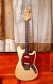 Fender Duo-Sonic 1965 White 2