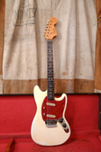 Fender Duo-Sonic 1966 White 3