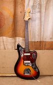 Fender Jaguar 1963 Sunburst 6
