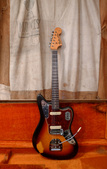 Fender Jaguar 1964 Sunburst 2