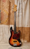 Fender Jazz Bass 1962 Sunburst 4