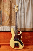 Fender Jazz Bass 1965 White 2