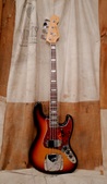 Fender Jazz Bass 1968 Sunburst2