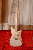 Fender Musicmaster 1956 Desert Sand