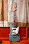 Fender Mustang 1966 Blue 7