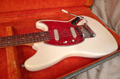 Fender Mustang 1966 White3