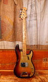 Fender Precision Bass 1959 Sunburst 3