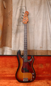 Fender Precision Bass 1966 Sunburst 4