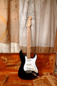 Fender Stratocaster 1958 Black 2